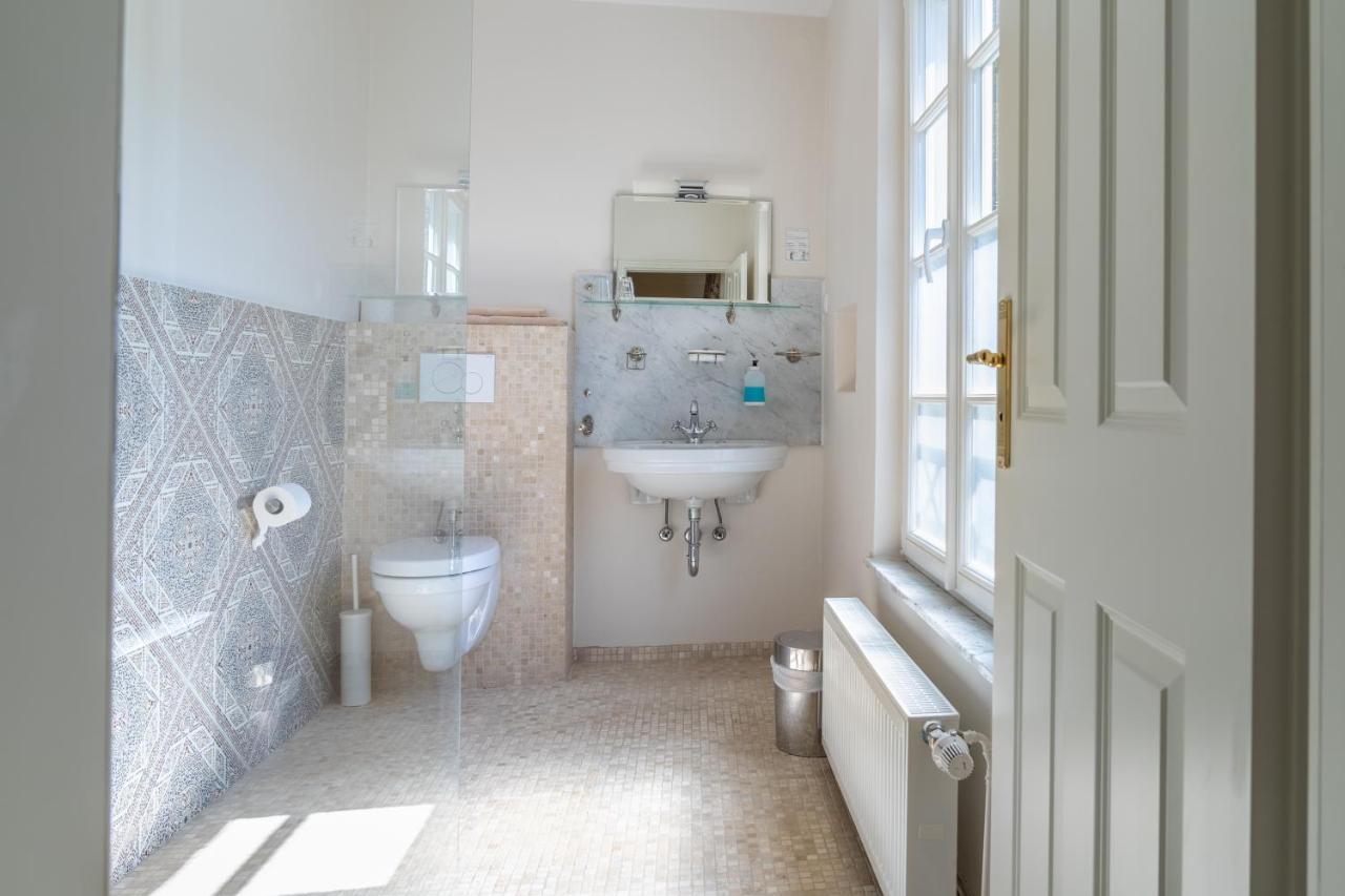 Romantisches Hotel Zur Post Броденбах Экстерьер фото