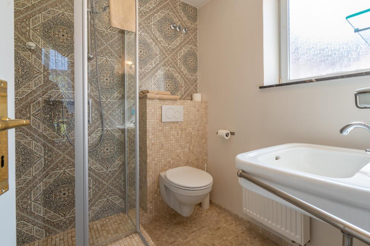 Romantisches Hotel Zur Post Броденбах Экстерьер фото